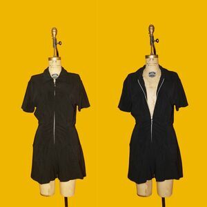 1990s TOWER USA EXPOSED ZIPPER Slouchy Short Sleeve Romper W/Front Pockets. M-L